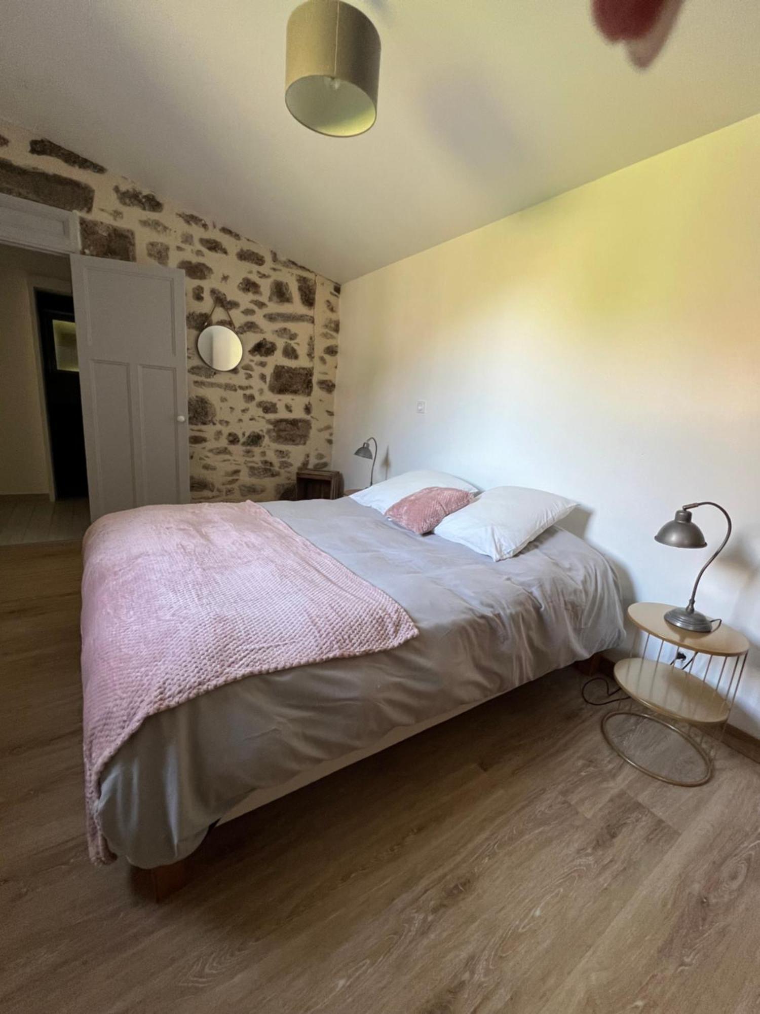 La Remise 4 Etoiles Villa Saint-Hilaire-de-Mortagne Dış mekan fotoğraf