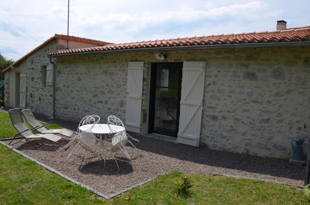 La Remise 4 Etoiles Villa Saint-Hilaire-de-Mortagne Dış mekan fotoğraf